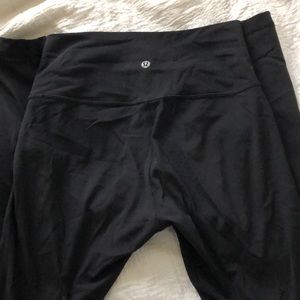 Lululemon wonder under size 6
